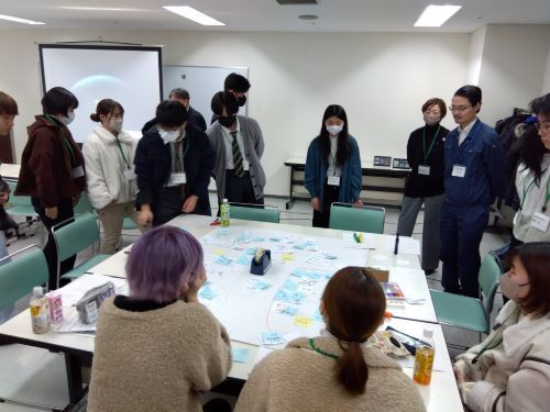 ワークショップ (JPG 36.1KB)