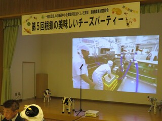 各工房の製造過程をビデオで紹介