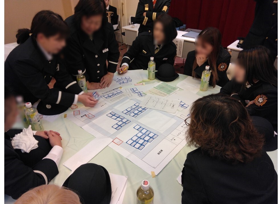 女性消防団員