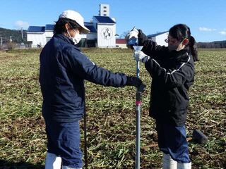 写真（管の中に試薬を入れて完成です）